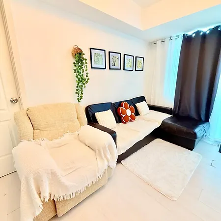Azure Staycation Deluxe Unit 1615