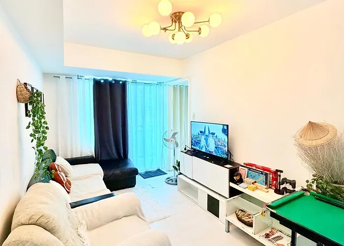 Aparthotel Azure Staycation Deluxe Unit 1615 *