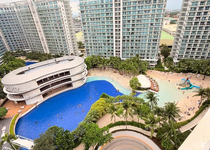 Azure Staycation Deluxe Unit 1615 Manila
